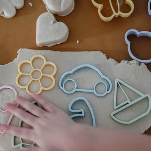 Playdough ECO CUTTER™ Set - Colours - Kinfolk Pantry