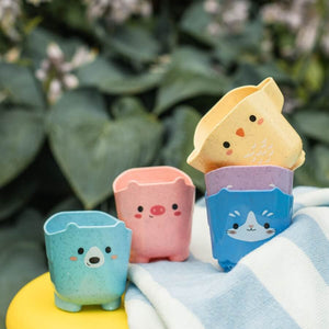 Pour & Play Animal Stacking Cups - ECO Bath Toy by Tiger Tribe