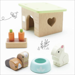 Bunny & Guinea Pig Rabbit Hutch Set - Wooden Animal Figurines