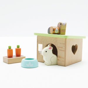 Bunny & Guinea Pig Rabbit Hutch Set - Wooden Animal Figurines