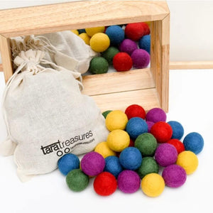Tara Treasures wool felt balls bright set 30 in pouch